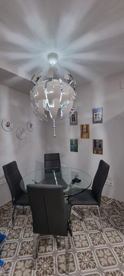 Virrey Del Pino - Apartamento En Baena Buitenkant foto