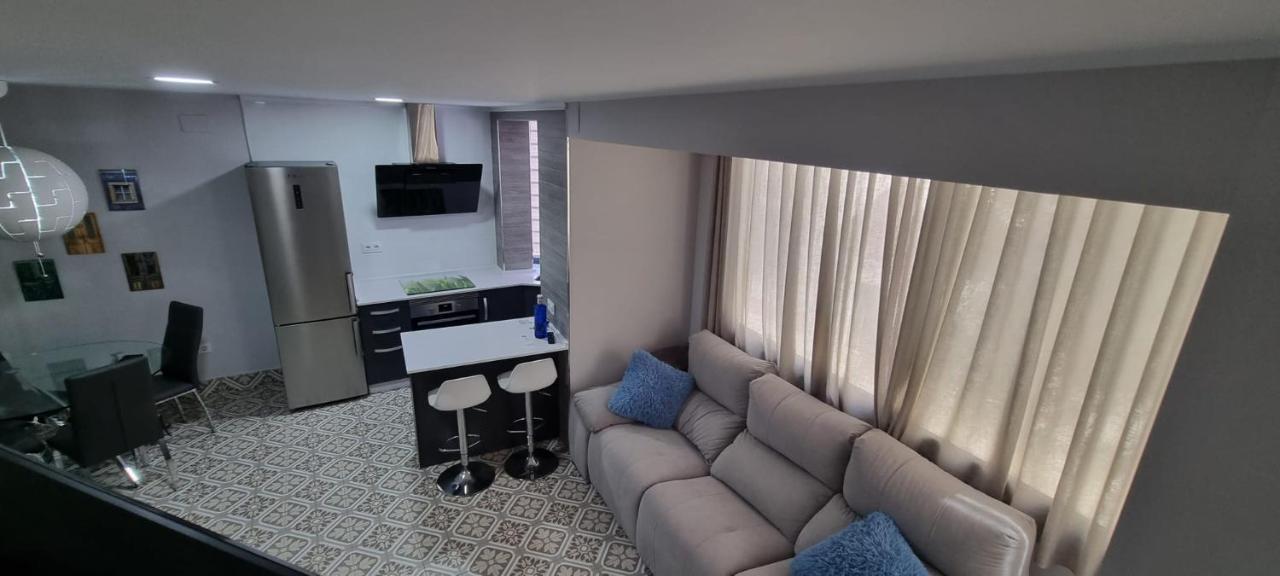 Virrey Del Pino - Apartamento En Baena Buitenkant foto